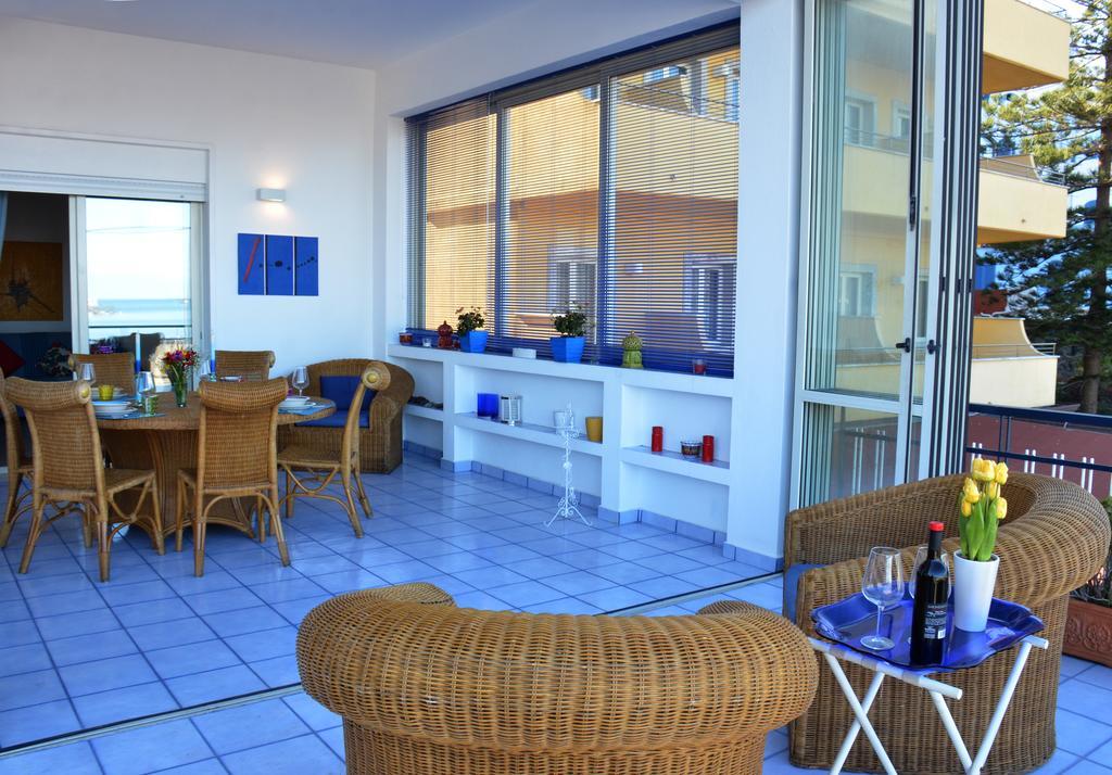 Appartamento Terrazza sul Mare Giardini Naxos Esterno foto